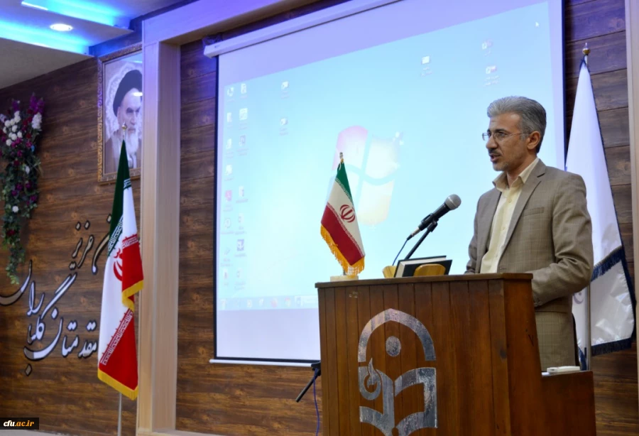 تقدیر از برگزیدگان فراخوان هشتمین جشنواره پژوهش و فناوری و جشسنواره پویش دانشجویی استان خوزستان 