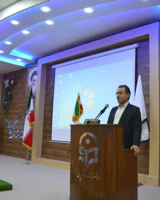 تقدیر از برگزیدگان فراخوان هشتمین جشنواره پژوهش و فناوری و جشسنواره پویش دانشجویی استان خوزستان 