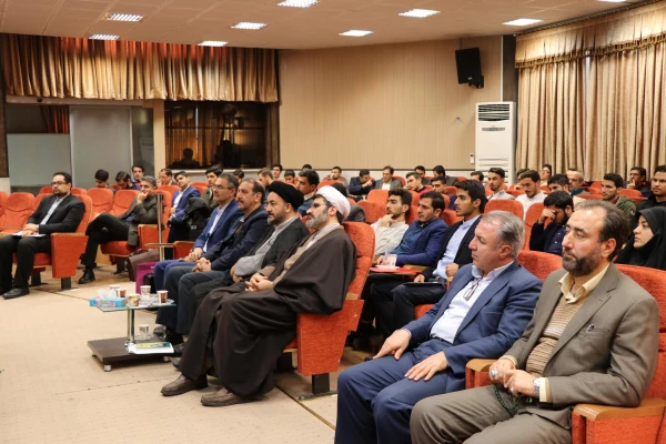 تربیت معلم به نامش نیست بلکه به محتوا و روش های مناسب آن است 3