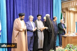 تربیت معلم به نامش نیست بلکه به محتوا و روش های مناسب آن است 10