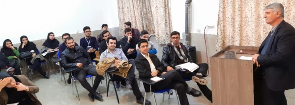  همایش  15 کارگاه آموزشی ـ پژوهشی در دانشگاه فرهنگیان استان فارس  6