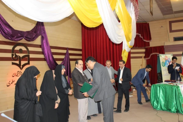  همایش  15 کارگاه آموزشی ـ پژوهشی در دانشگاه فرهنگیان استان فارس  14