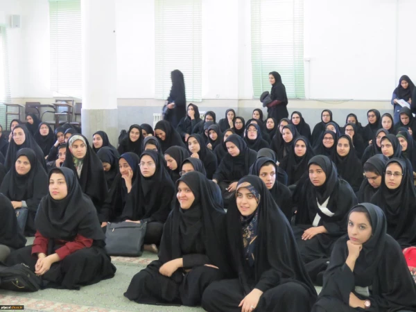 برگزاری تریبون آزاد دانشجویی با موضوع مطالبات دانشجویی 5