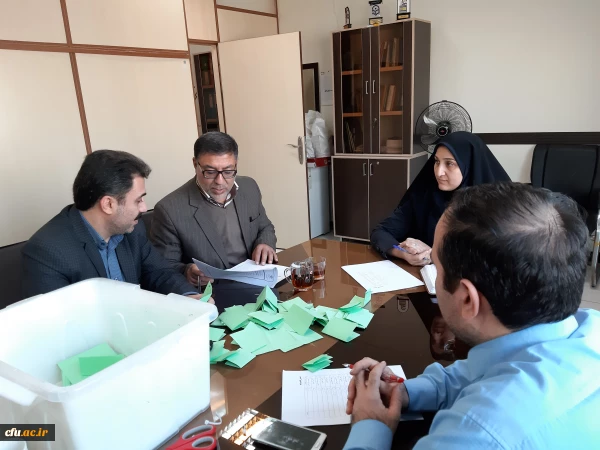 معاون دانشجویی از انتخابات شورای موسسه دبیران شورای صنفی دانشجویان دانشگاه فرهنگیان خبر داد 2