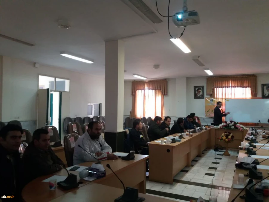 دوره ی آموزشی عوامل حفاظت فیزیکی برگزار شد. 4