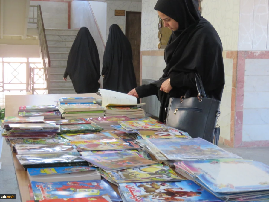 برگزاری نمایشگاه کتاب در پردیس های استانی دانشگاه فرهنگیان یزد 5