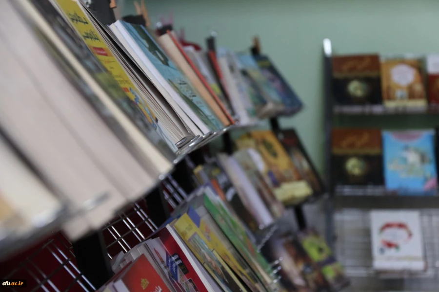 برگزاری نمایشگاه کتاب در پردیس های استانی دانشگاه فرهنگیان یزد 10