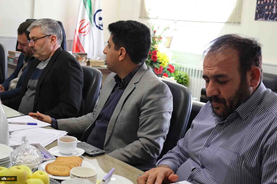 نشست ماهانه شورا مدیریت، نظارت و ارزیابی و توسعه منابع پردیس های دانشگاه فرهنگیان خراسان شمالی 6