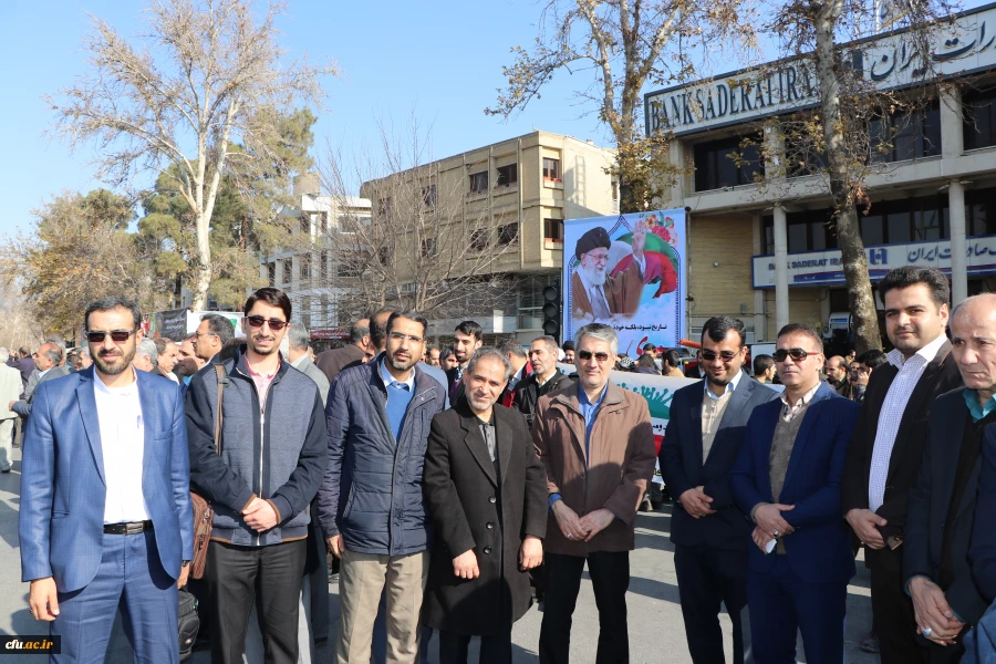 حضور مسئولین و دانشجویان دانشگاه فرهنگیان استان اصفهان درمراسم گرامیداشت یوم الله 9 دی