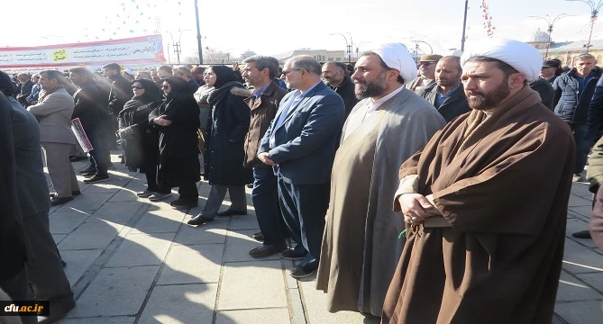 حضور سرپرست، معاونین، مسئول نهاد رهبری و کارکنان دانشگاه فرهنگیان همدان در برنامه گرامیداشت یوم الله نه دی 4