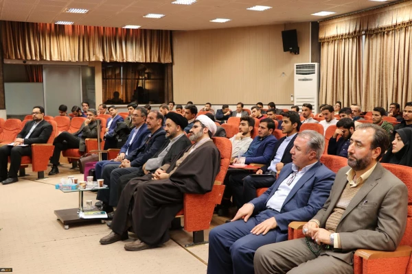 تربیت معلم به نامش نیست بلکه به محتوا و روش های مناسب آن است 3