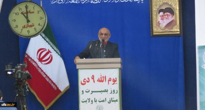 حضور دانشگاهیان دانشگاه فرهنگیان استان اردبیل در مراسم بزرگداشت حماسه ۹ دی در مصلی اردبیل 4