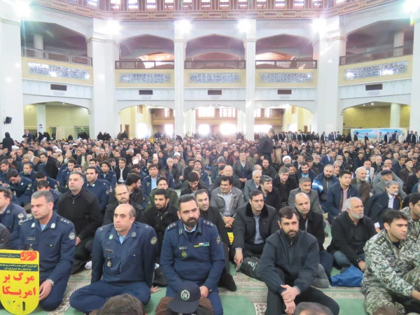 حضور مدیریت، مسئولین، اساتید و کارکنان دانشگاه فرهنگیان استان آذربایجان شرقی به همراه مردم شهیدپرور تبریز در مراسم بزرگداشت حماسه 9 دی در مصلی بزرگ تبریز 5