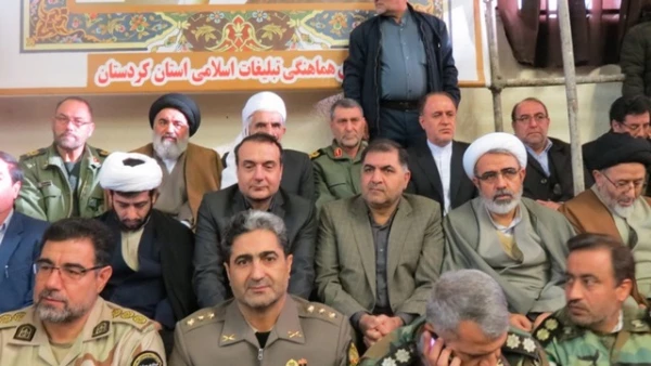 حضور انقلابی دانشگاه فرهنگیان کردستان در حماسه 9 دی 4