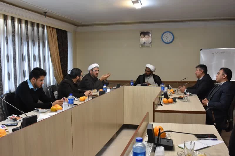 انعقاد تفاهم همکاری بین دانشگاه فرهنگیان استان اصفهان و مدیریت حوزه های علمیه خواهران استان