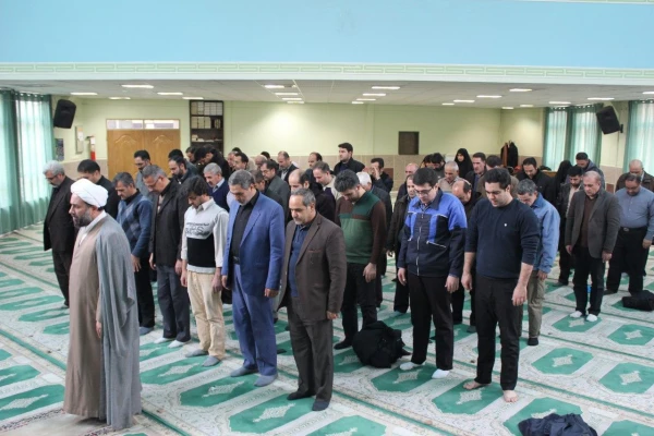 فریاد مرگ بر آمریکای اعضای هیات علمی، کارکنان و دانشجویان دانشگاه فرهنگیان استان همدان 7