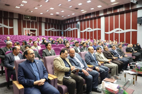 برگزاری جلسه دانش افزایی عاملان مالی پردیس های استانی  11