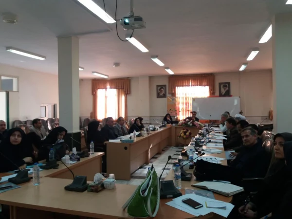 دوره ی بازآموزی مدرسان کارورزی پردیس های دانشگاه فرهنگیان استان مرکزی برگزار شد.
 3