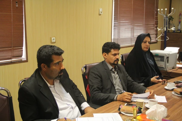 دومیـن نشسـت شـورای مدیریت امور پردیس های استـان هرمزگـان برگزار شـد 4