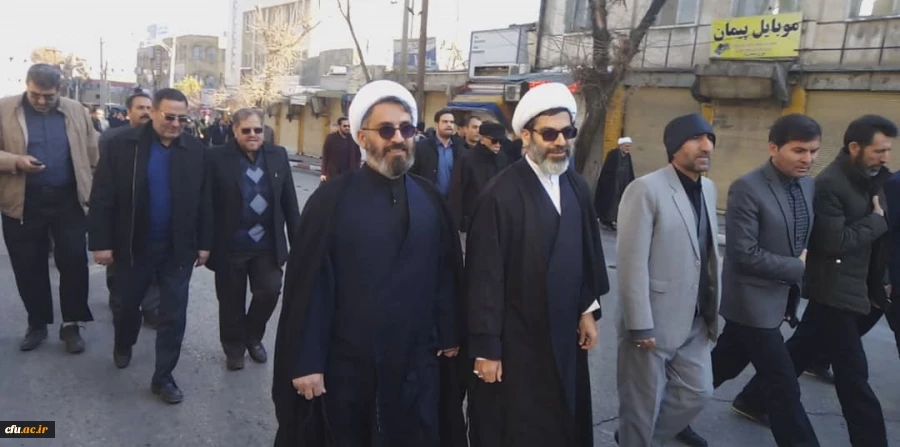 حضور مدیریت،اساتید،کارکنان و دانشجومعلمان دانشگاه فرهنگیان استان کرمانشاه درمراسم گرامیداشت شهادت سردار شهید حاج قاسم سلیمانی 3