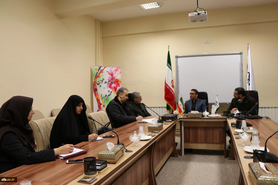 نشست معاونان و کارشناسان دانشگاه فرهنگیان استان اصفهان و جمعیت هلال احمر استان