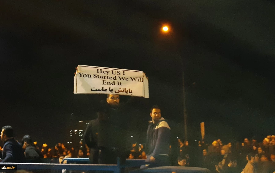 بدرقه با شکوه ابدان مطهر سردار رشید اسلام حاج قاسم سلیمانی و همرزمان مجاهدش توسط مردم انقلابی قم  11