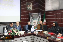 روابط عمومی آیینه تمام نمای یک سازمان است
 11