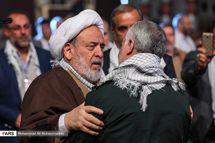 تصاویر سردار سلیمانی قبل از شهادت 11