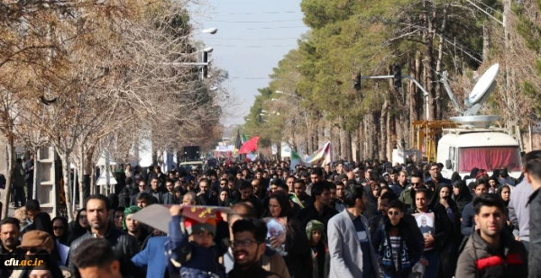 اقدامات صورت گرفته توسط دانشگاه فرهنگیان کرمان در مراسم تشییع پیکر مطهر سردار سپهبد حاج قاسم سلیمانی و سردار سرتیپ حسین پور جعفری به روایت تصویر