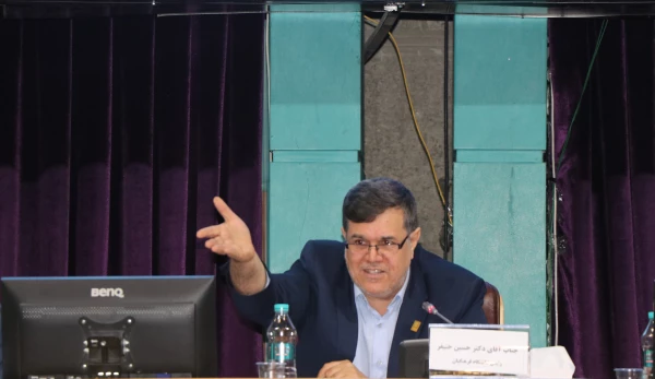 اگر در سیاست نه شرقی نه غربی داریم، در مهارت هم شرقی هم غربی داریم