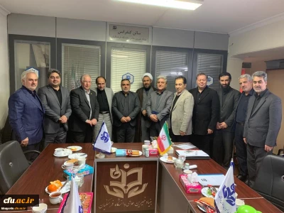 در سیزدهمین جلسه هیات مدیره بنیاد خیرین حامی دانشگاه فرهنگیان مصوب شد 

بررسی راهکارهای اجرایی شدن طرح ۱۰۰۳۱ 
