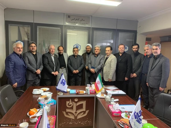 سیزدهمین جلسه هیات مدیره با حضور اعضای هیات مدیره برگزار شد
 2