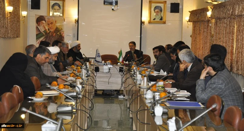 مدیر امور پردیس های خراسان رضوی صبح روز دوشنبه 16 دی 98 در جلسه شورای فرهنگی دانشگاه فرهنگیان استان با بیان این که کار فرهنگی با بخشنامه و دستورالعمل به انجام نمی رسد، گفت: مهمترین نیاز برای کار فرهنگی، ایجاد فضا و موقعیت فرهنگی است.