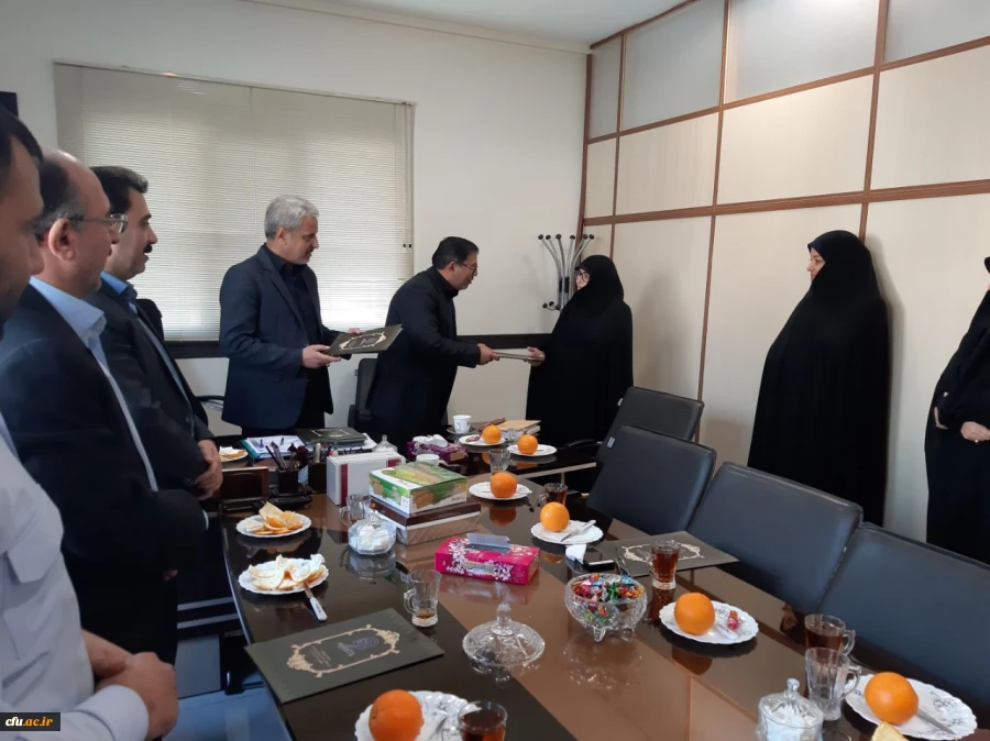 از عوامل اجرایی و همکاران مصاحبه کننده در  انجام فرایند مصاحبه و آزمون تخصصی سرپرستان شبانه روزی 7