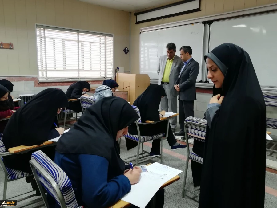 سرپرست دانشگاه فرهنگیان یزد از حوزه امتحانات پردیس های استان بازدید کرد 8
