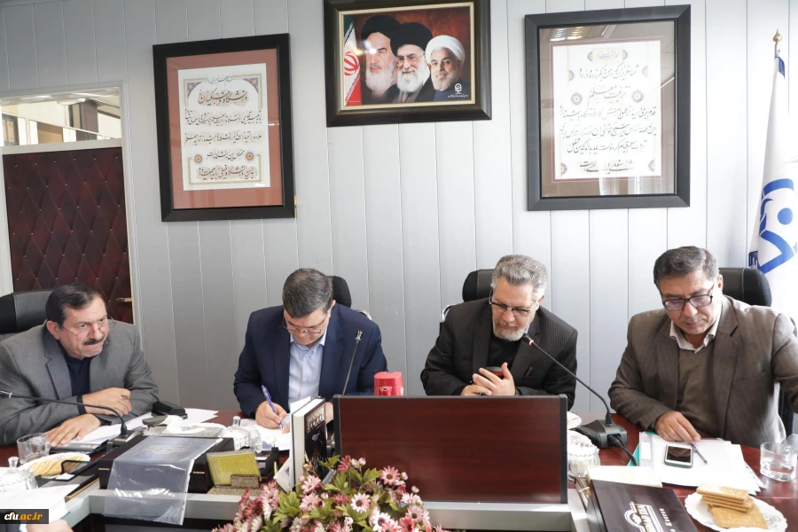 دیدار و ملاقات عمومی با رئیس دانشگاه فرهنگیان به روایت تصویر