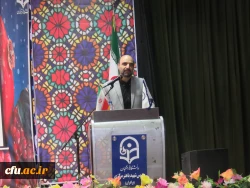 اساسا تربیت بر عهده ی متربی است 4