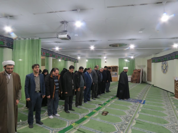 در کارهای جهادی و اخلاص می توانیم سردار شهید سلیمانی را به عنوان الگو انتخاب کنیم 8