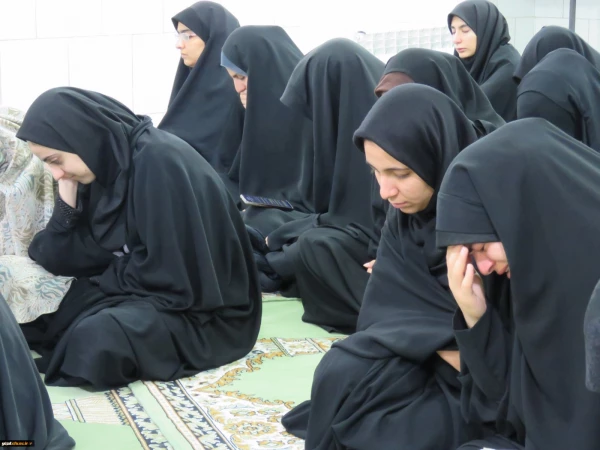 برگزاری مراسم ایام فاطمیه و بزرگداشت شهادت سردار سلیمانی 4