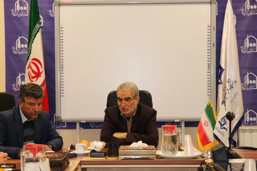 نشست رئیس دانشگاه فرهنگیان استان اصفهان با نمایندگان 