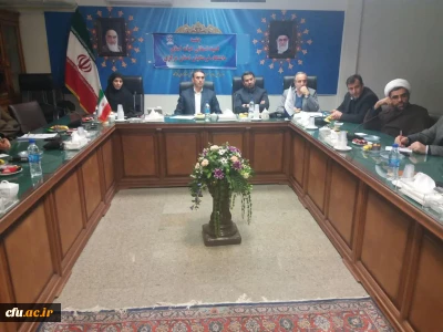 استاندار استان مرکزی :

توسعه ی فضای فیزیکی پردیس ها در اولویت قرار بگیرد
