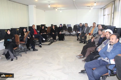 کارگاه نحوه اجرای دروس رسمی الکترونیکی استادان دانشگاه فرهنگیان استان قزوین 8