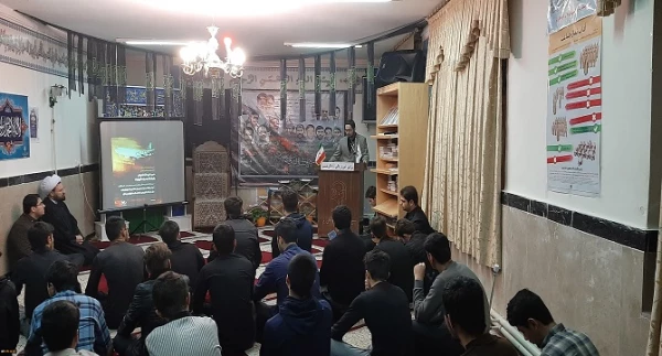 مراسم بزرگداشت یاد و خاطره سردار دل ها شهید قاسم سلیمانی و شهدای حادثه هوایی
 2