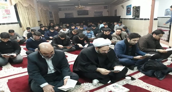 مراسم بزرگداشت یاد و خاطره سردار دل ها شهید قاسم سلیمانی و شهدای حادثه هوایی
 2