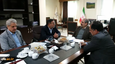 در نشست مشترک معاون دانشجویی دانشگاه فرهنگیان با رئیس صندوق رفاه وزارت علوم، تحقیقات و فناوری عنوان شد:

تخصیص اعتبارات مالی و هزینه ای در دانشگاه فرهنگیان، یک سرمایه گذاری برای آینده  