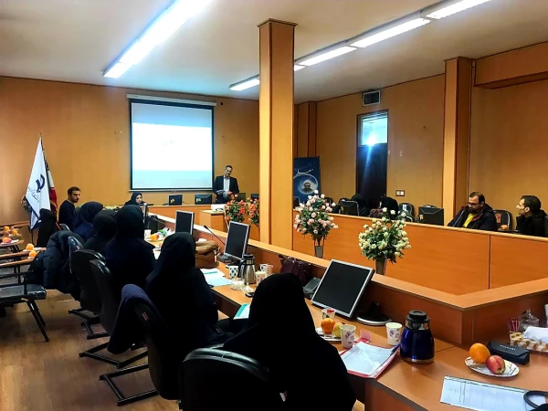 کارگاه آموزشی و توجیهی دروس رسمی الکترونیکی دانشگاه فرهنگیان 4