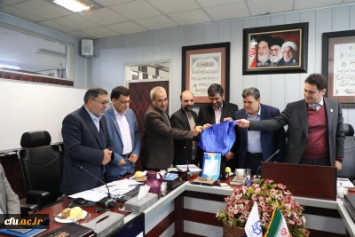 رونمایی از اولین فصلنامه علمی مطالعات کارورزی در تربیت معلم