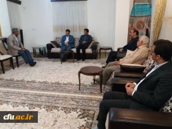 دیدار دکتر محمـدی معـاون فرهنگی دانشگاه فرهنگیـان با  خانواده شهید تنیده از شهـدای تربیت معلم استان هرمزگان 5