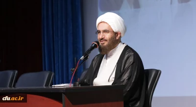 رئیس شورای سیاستگذاری ائمه جمعه کشور در دوره حیات طیبه دانشگاه فرهنگیان :

شخصیت معلم باید ذیل دو واژه عزیز و رحیم ساخته شود