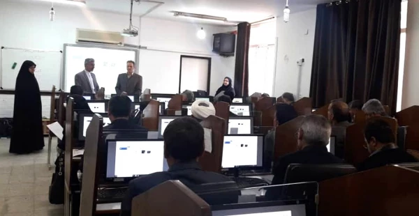 کارگاه نحوه اجرای دروس رسمی الکترونیکی اساتید دانشگاه فرهنگیان استان خوزستان 